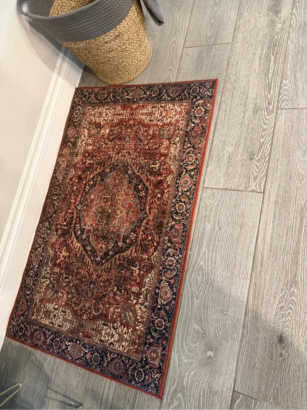 Classic Red Oriental Accent Rug - Home Accents